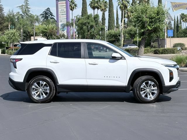 Used 2025 Chevrolet Equinox LT AWD/4WD image 4
