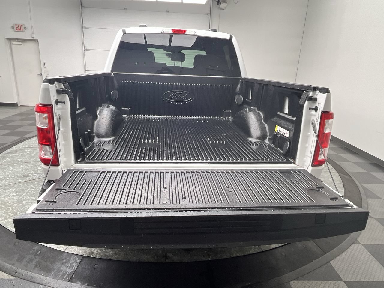 Certified 2023 Ford F150 XL w/ Trailer Tow Package AWD/4WD image 28