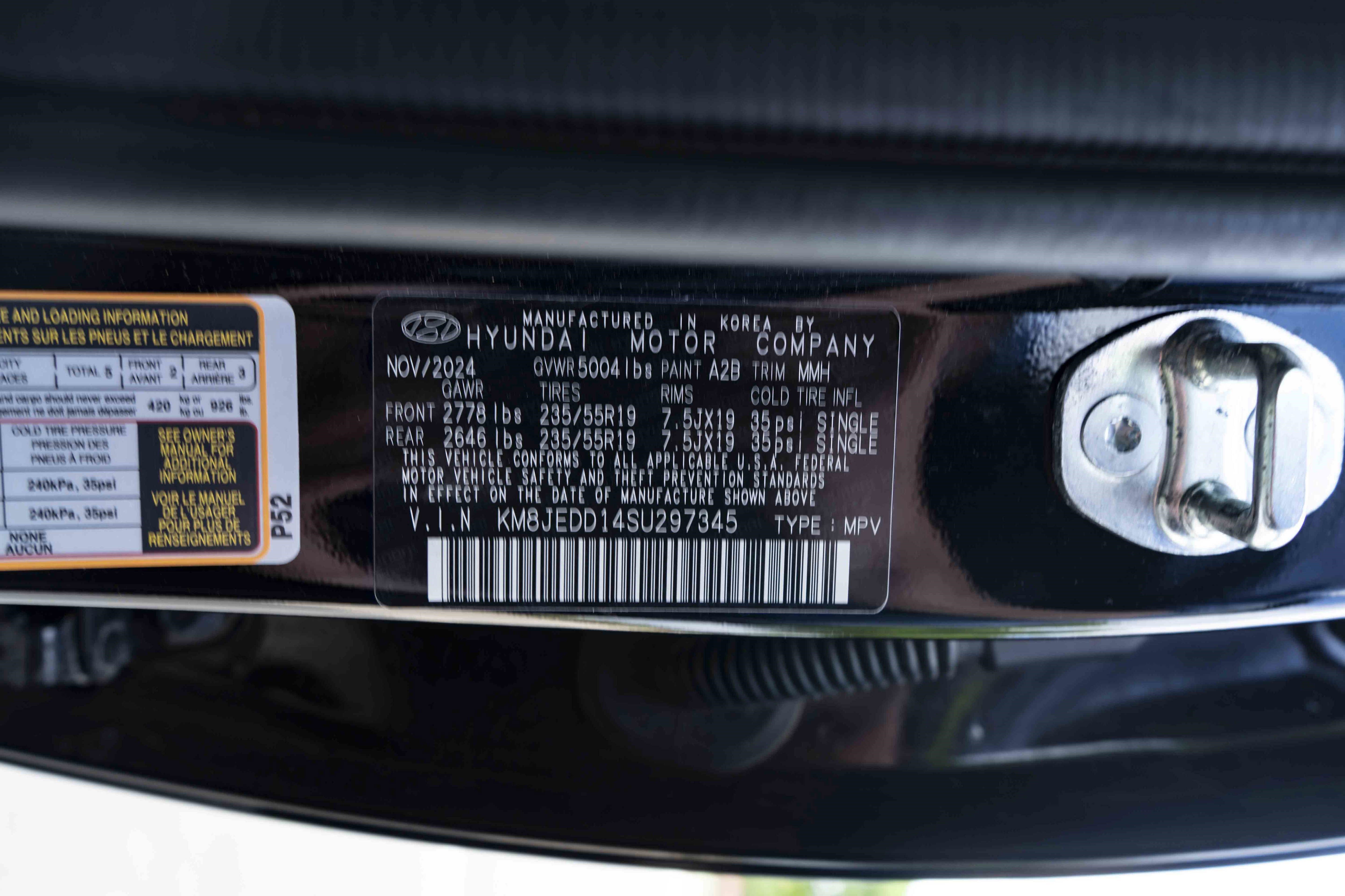 Used 2025 Hyundai Tucson Limited image 46