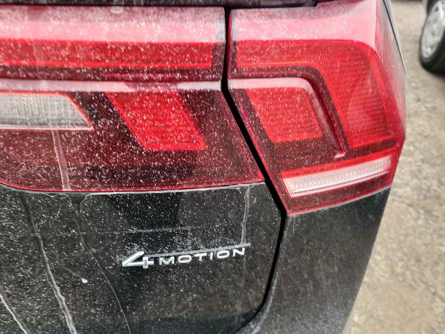 Used 2024 Volkswagen Tiguan S image 5