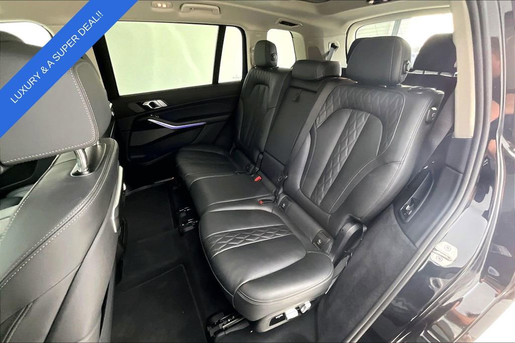 Used 2025 BMW X7 xDrive40i image 35