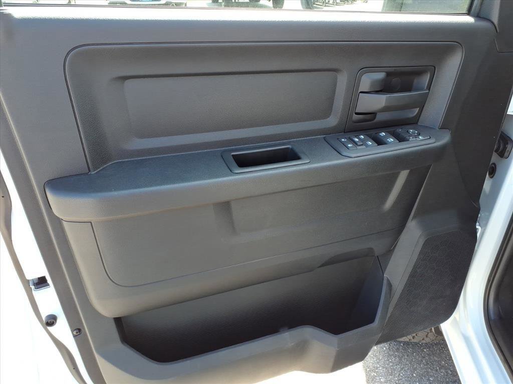 New 2026 RAM 3500 Tradesman image 9