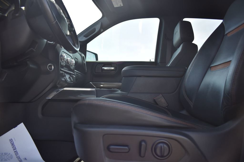 Used 2021 GMC Sierra 1500 AT4 w/ AT4 Value Package image 8