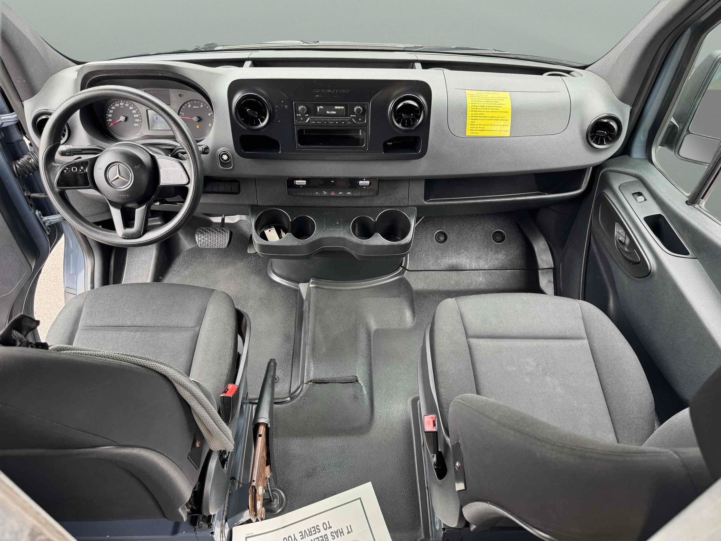 Used 2019 Mercedes-Benz Sprinter 144 image 13