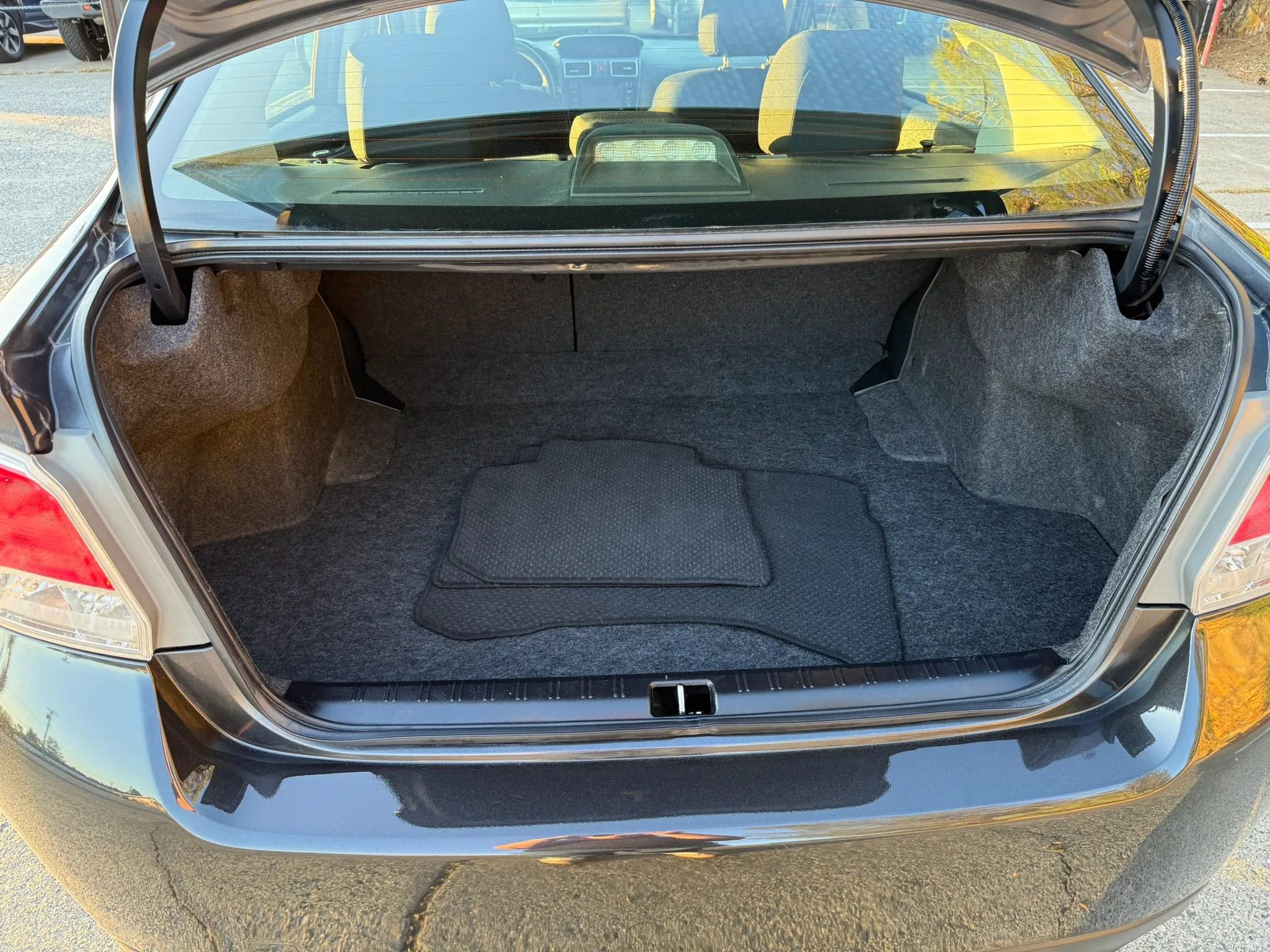 Used 2015 Subaru Impreza 2.0i AWD/4WD image 19