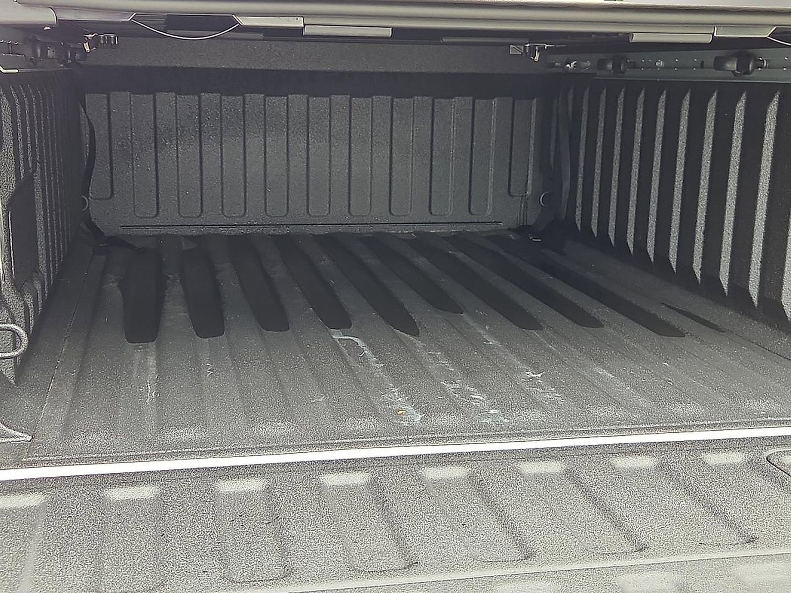 Used 2025 RAM 1500 Limited AWD/4WD image 8