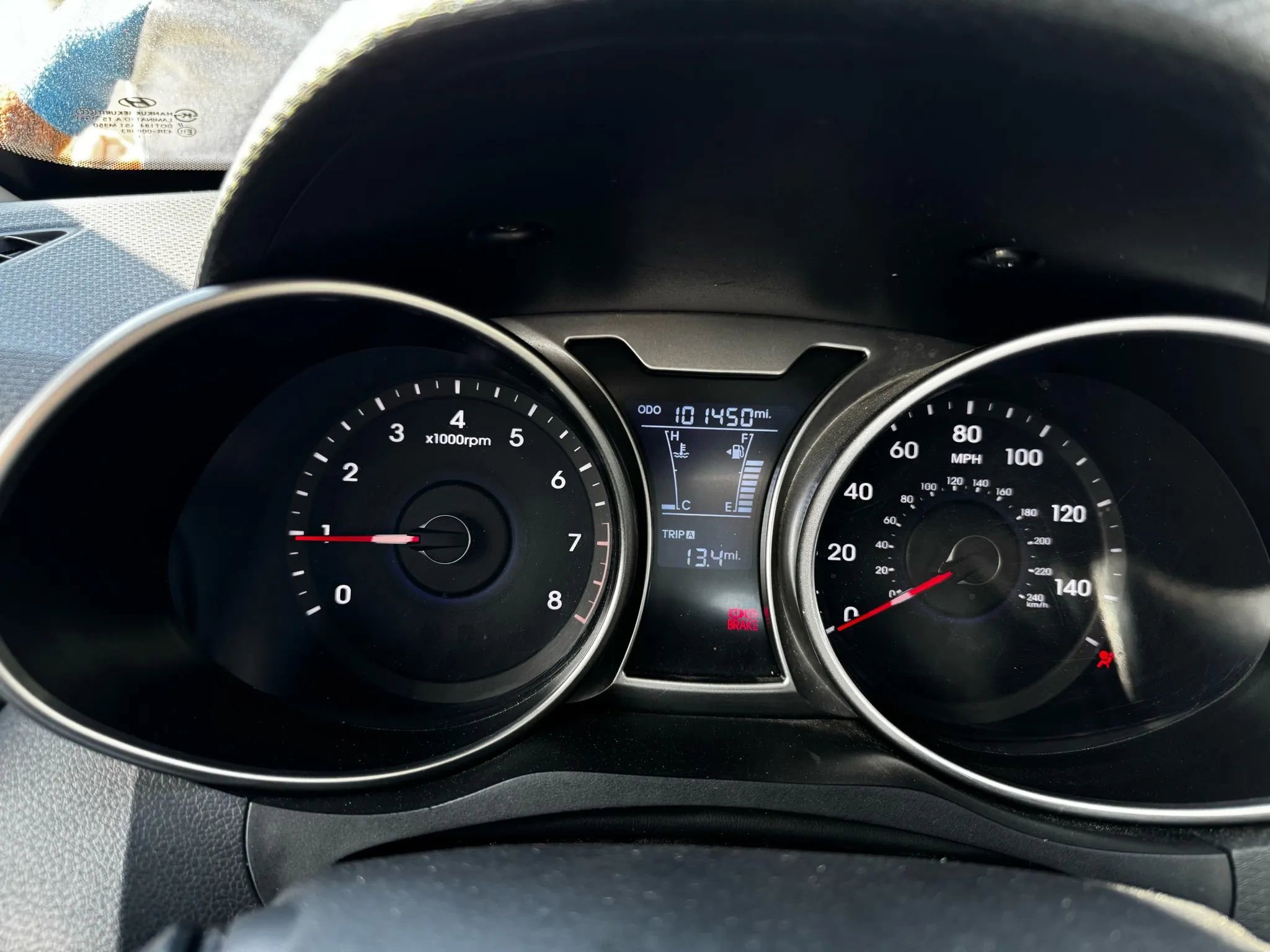 Used 2012 Hyundai Veloster w/ Style Pkg image 24