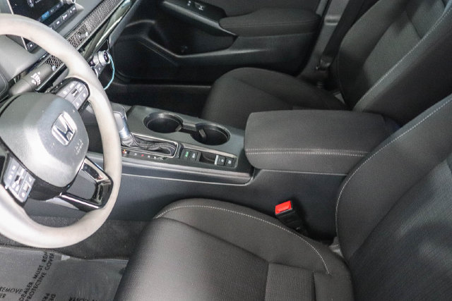 Used 2025 Honda Civic LX image 18