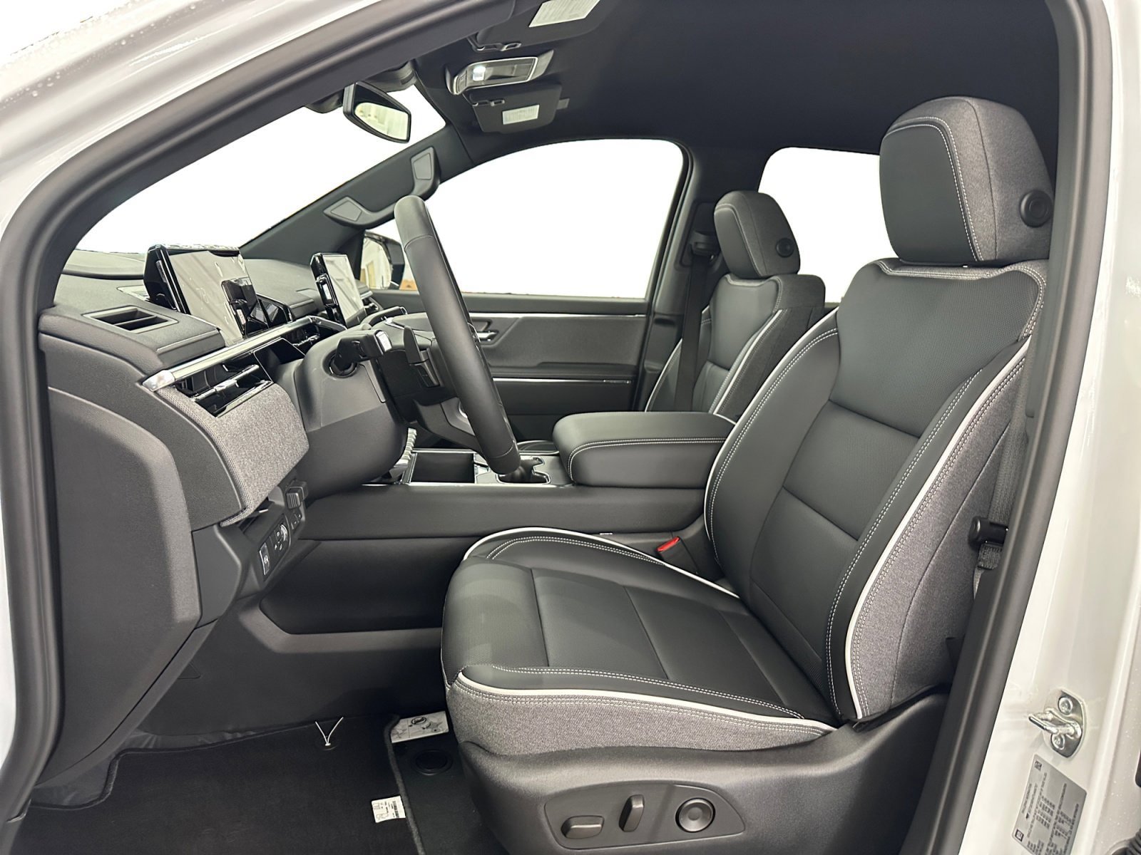 New 2026 GMC Sierra EV Elevation AWD/4WD image 9