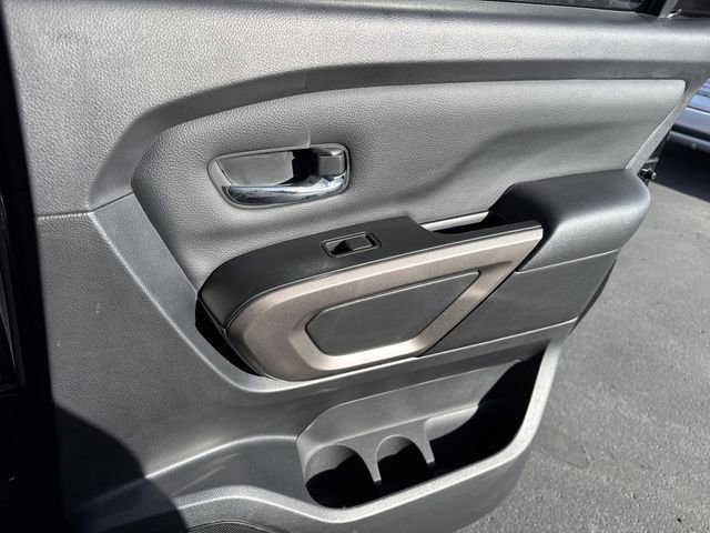 Certified 2024 Nissan Titan SV w/ SV Bronze Edition Package image 23