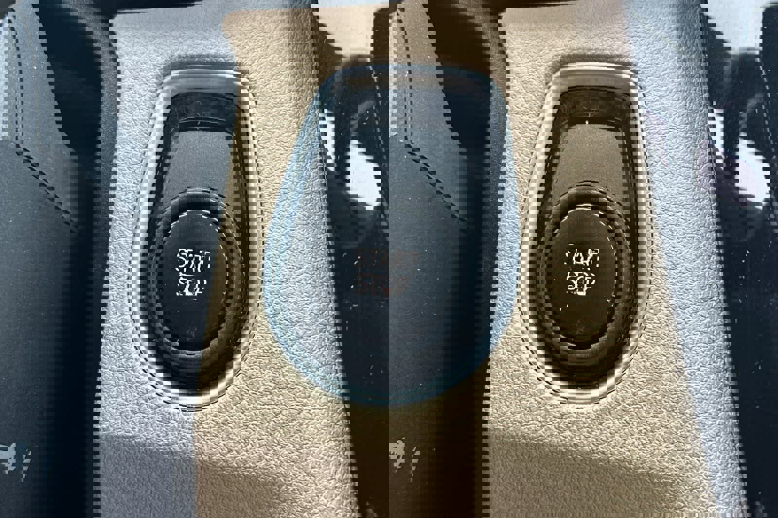 Used 2017 BMW 330e image 24