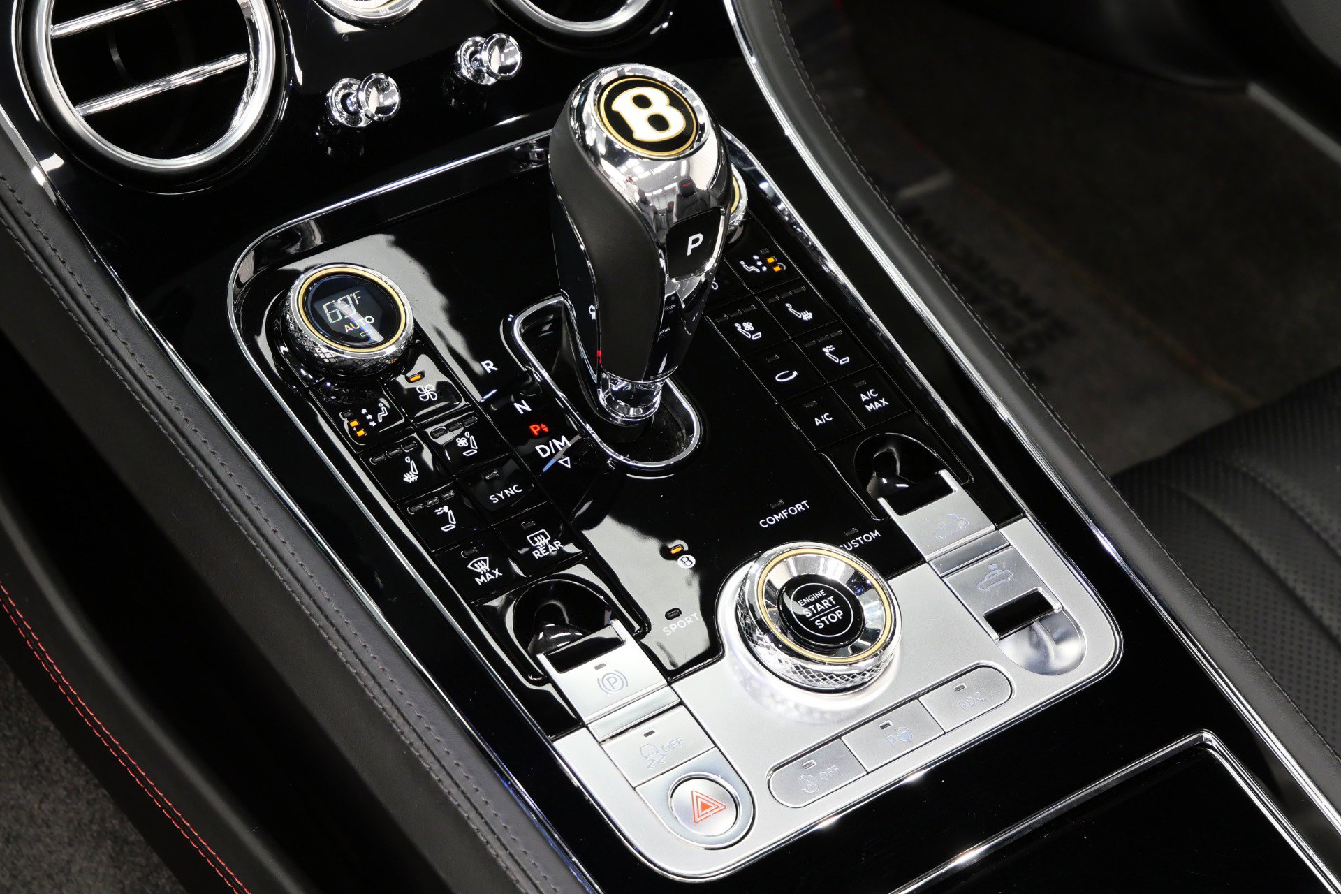 Used 2020 Bentley Continental GT V8 image 17