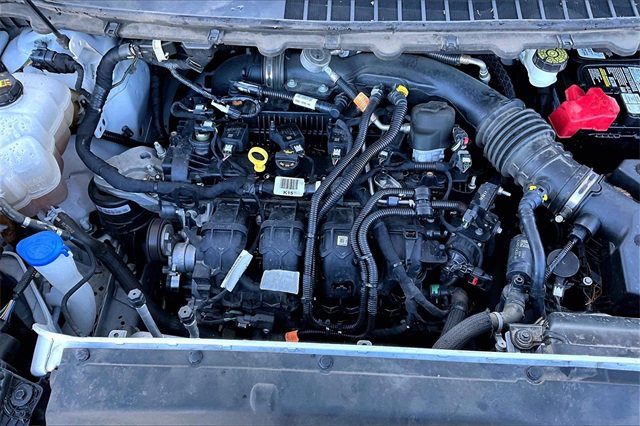 Used 2021 Ford Edge SE image 31