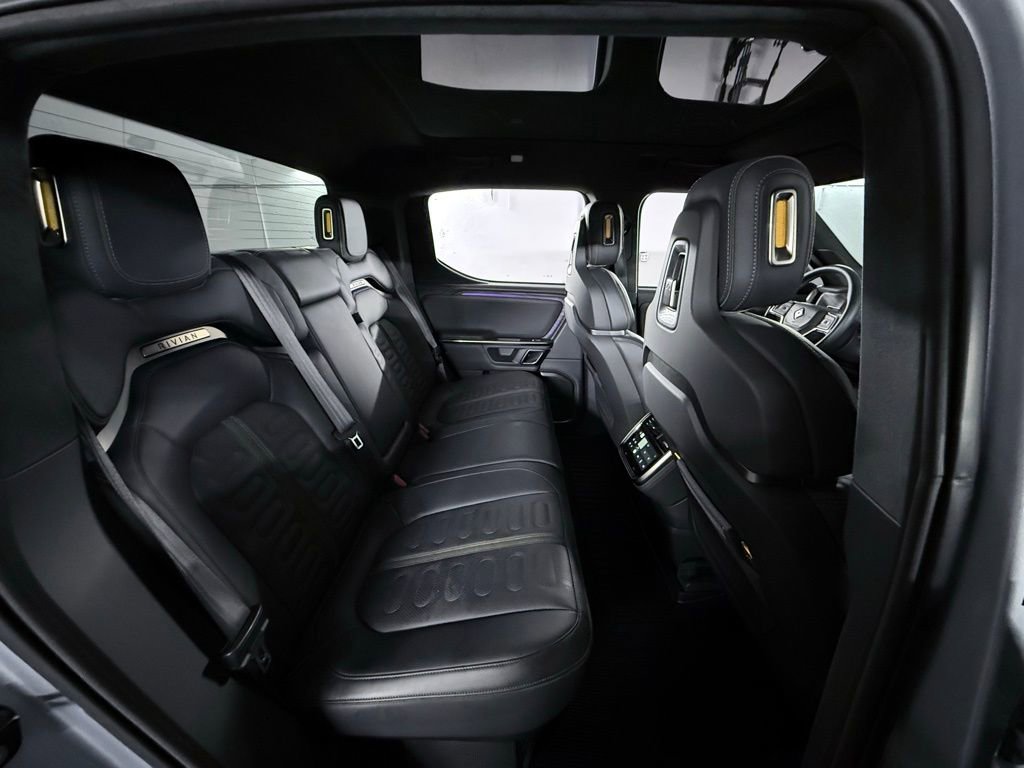 Used 2022 Rivian R1T Adventure image 25