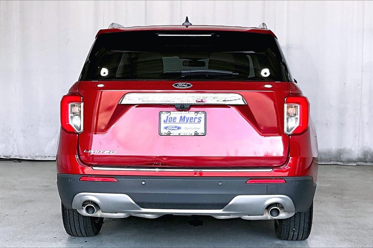 Certified 2024 Ford Explorer Limited w/ Limited Technology Package image 3