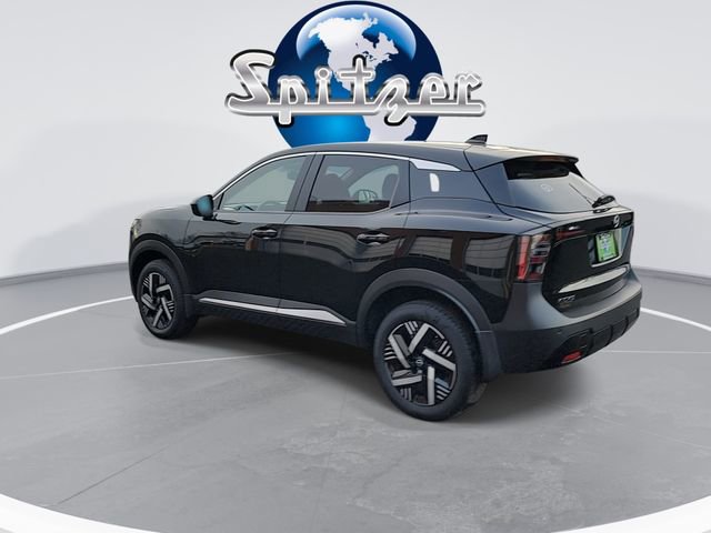 Used 2025 Nissan Kicks SV image 6