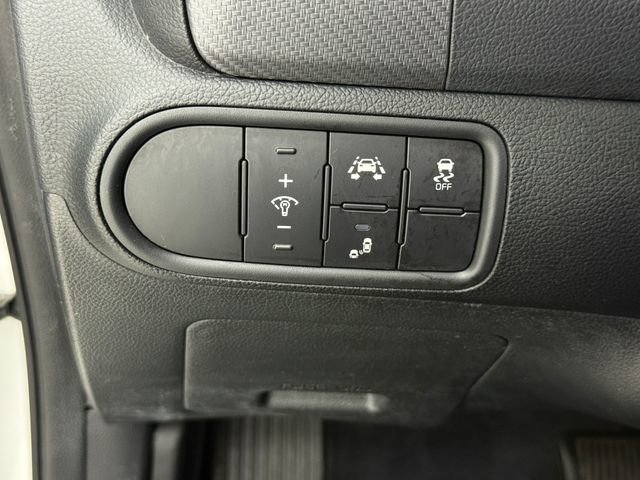 Used 2017 Kia Forte S w/ S Technology Package image 14