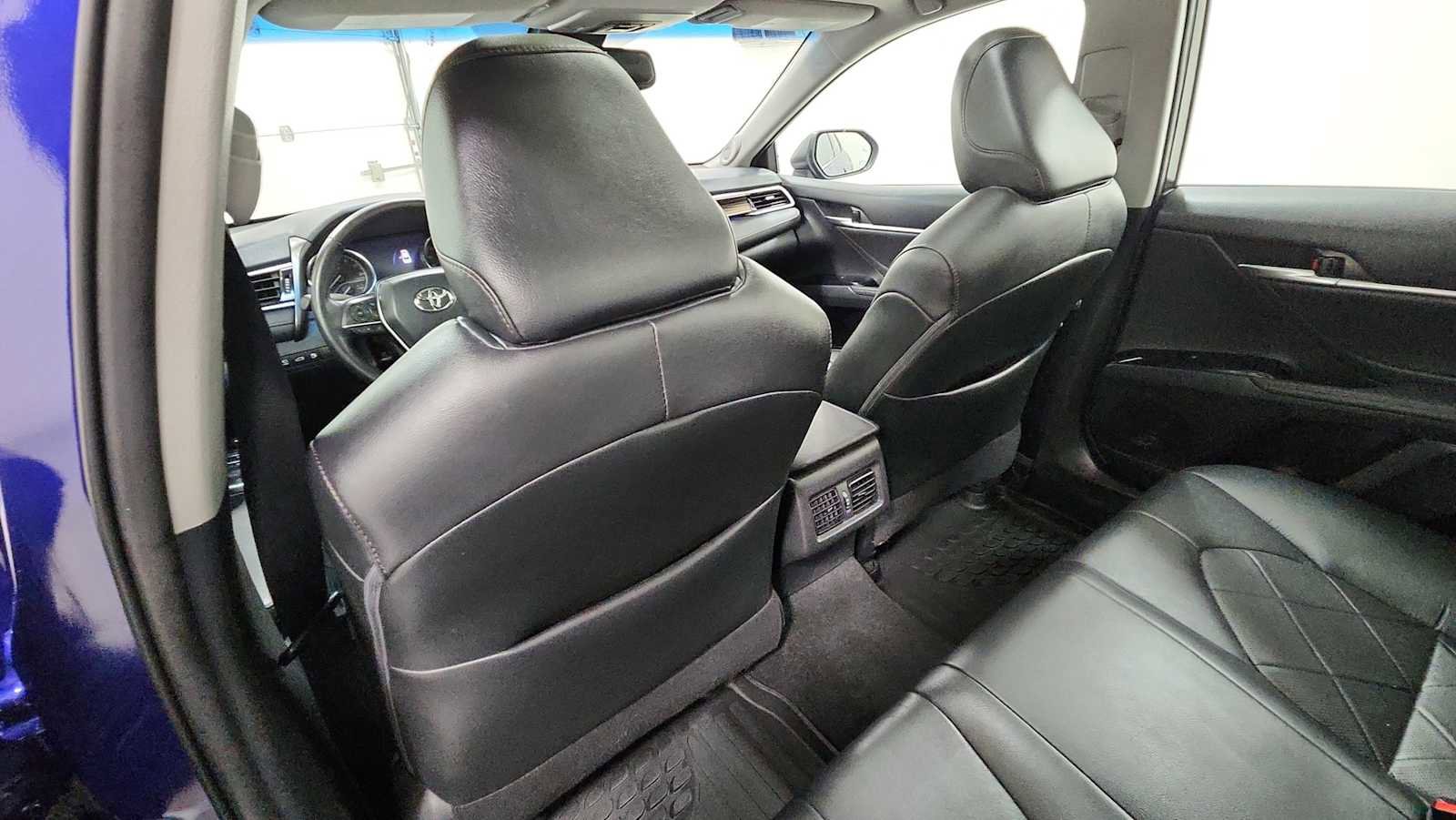 Certified 2018 Toyota Camry XLE w/ Driver Assist Package FWD image 26