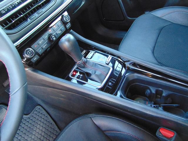 Used 2025 Jeep Compass Trailhawk AWD/4WD image 15
