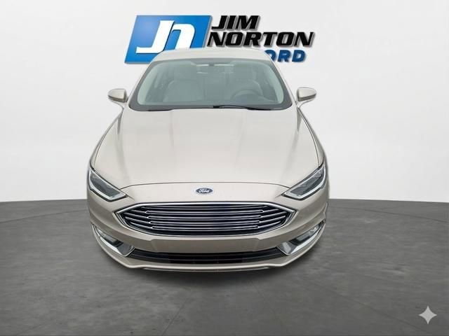 Used 2018 Ford Fusion Titanium FWD image 3