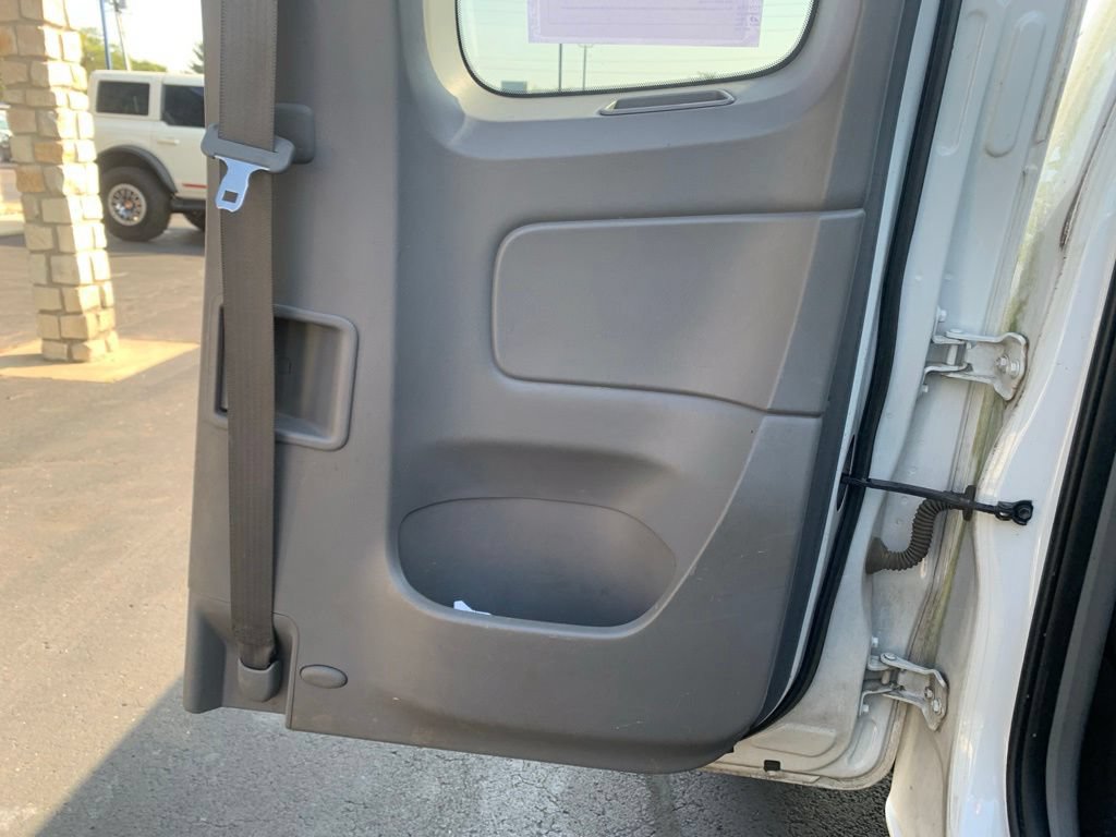Used 2015 Toyota Tacoma 4x4 Access Cab w/ SR5 Package image 31