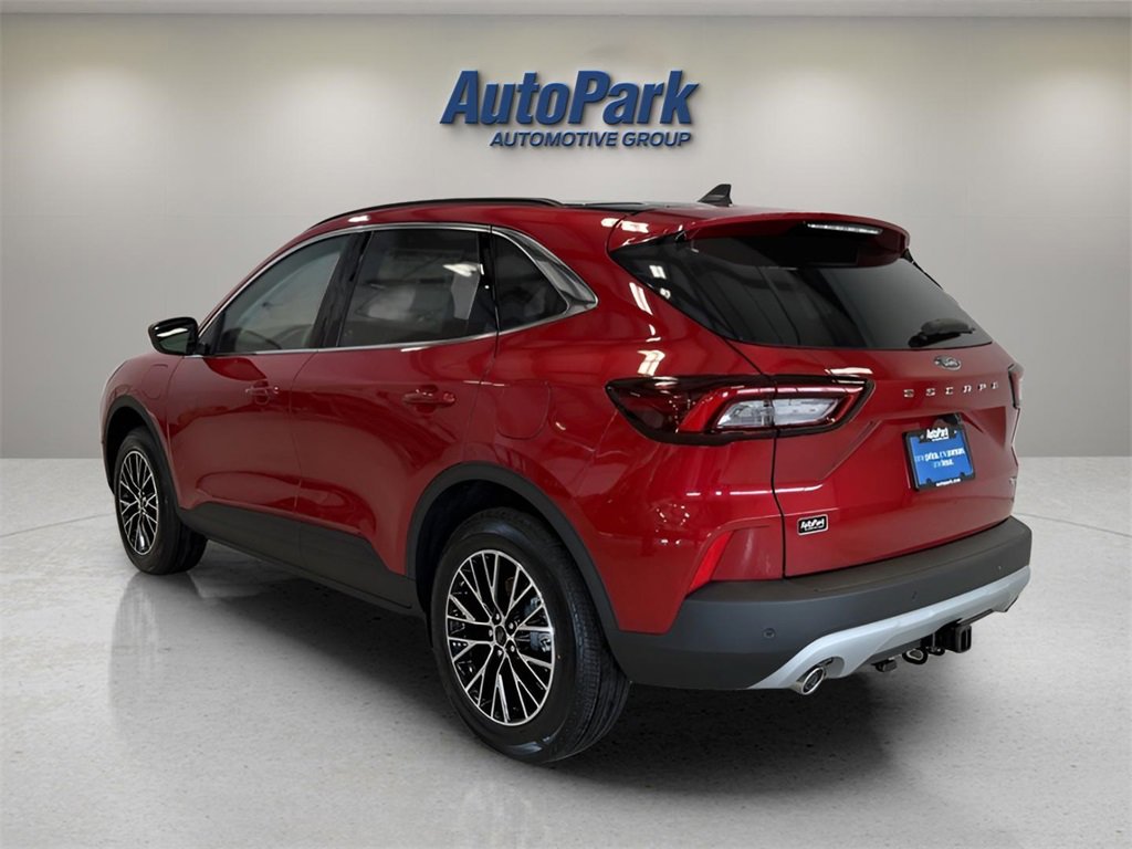 New 2026 Ford Escape SE w/ Class II Trailer Tow Package image 5