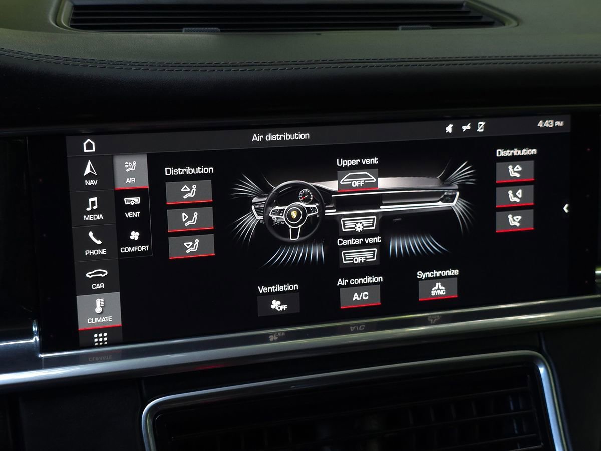 Used 2018 Porsche Panamera Turbo w/ Premium Package Plus AWD/4WD image 39