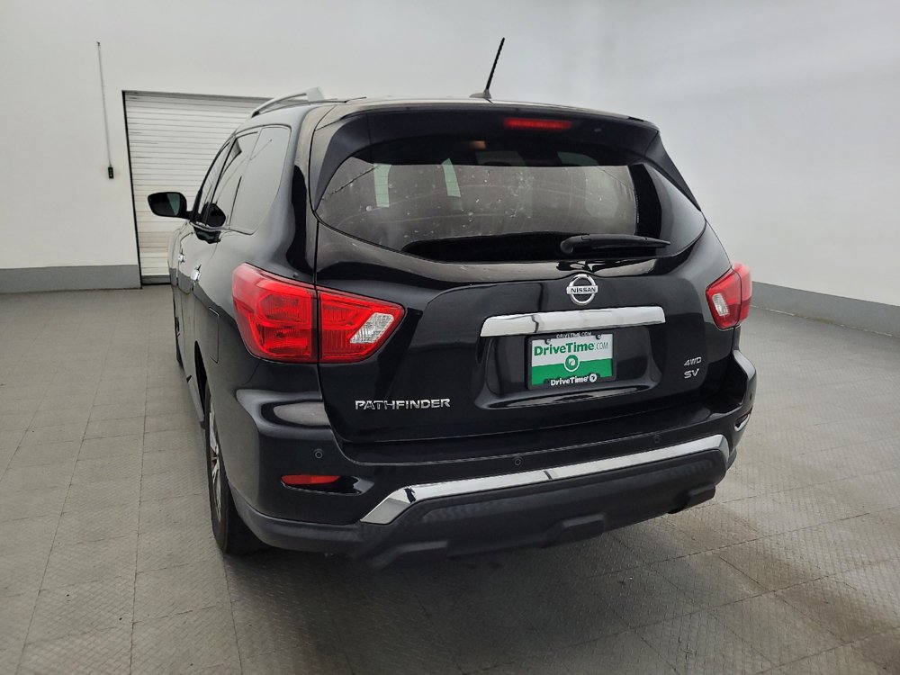 Used 2017 Nissan Pathfinder SV AWD/4WD image 6