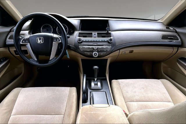Used 2010 Honda Accord LX image 7