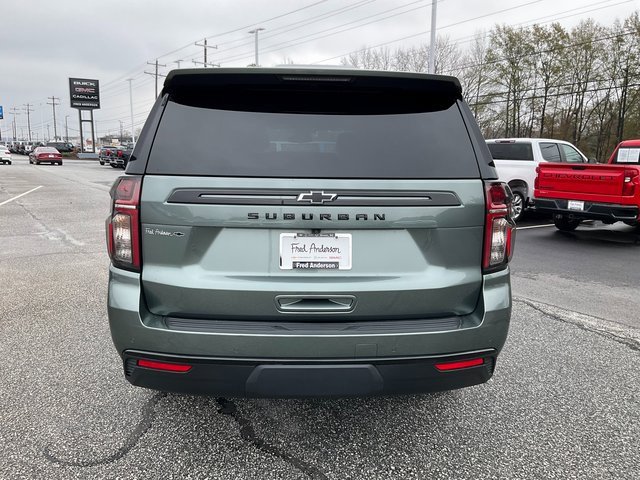 Certified 2024 Chevrolet Suburban Z71 w/ Luxury Package image 25