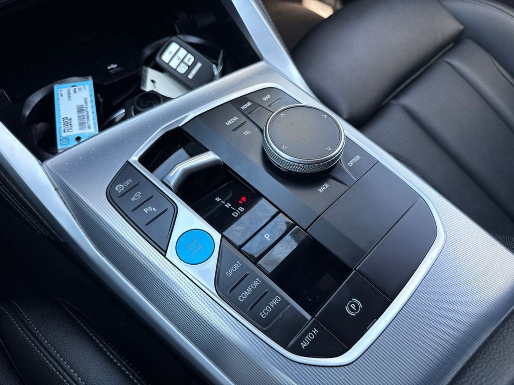 Used 2023 BMW i4 eDrive40 w/ M Sport Package image 49