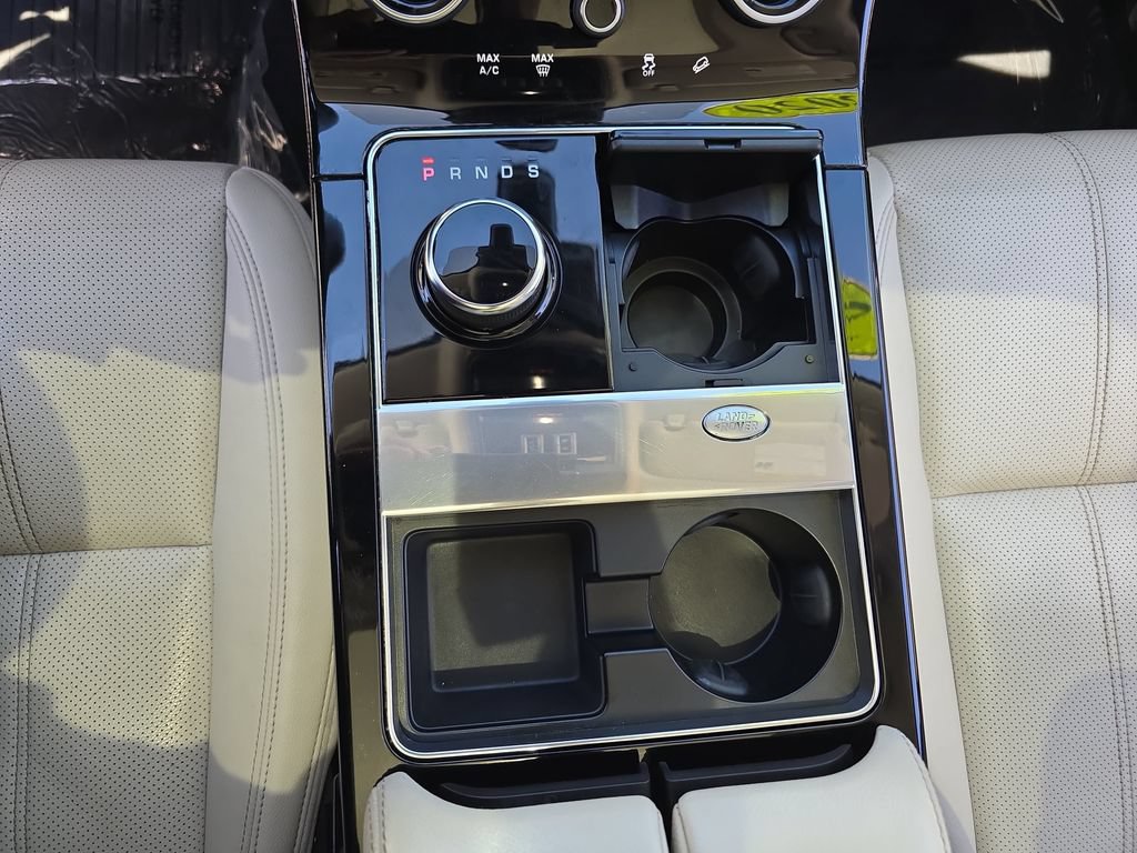 Certified 2020 Land Rover Range Rover Velar S AWD/4WD image 28