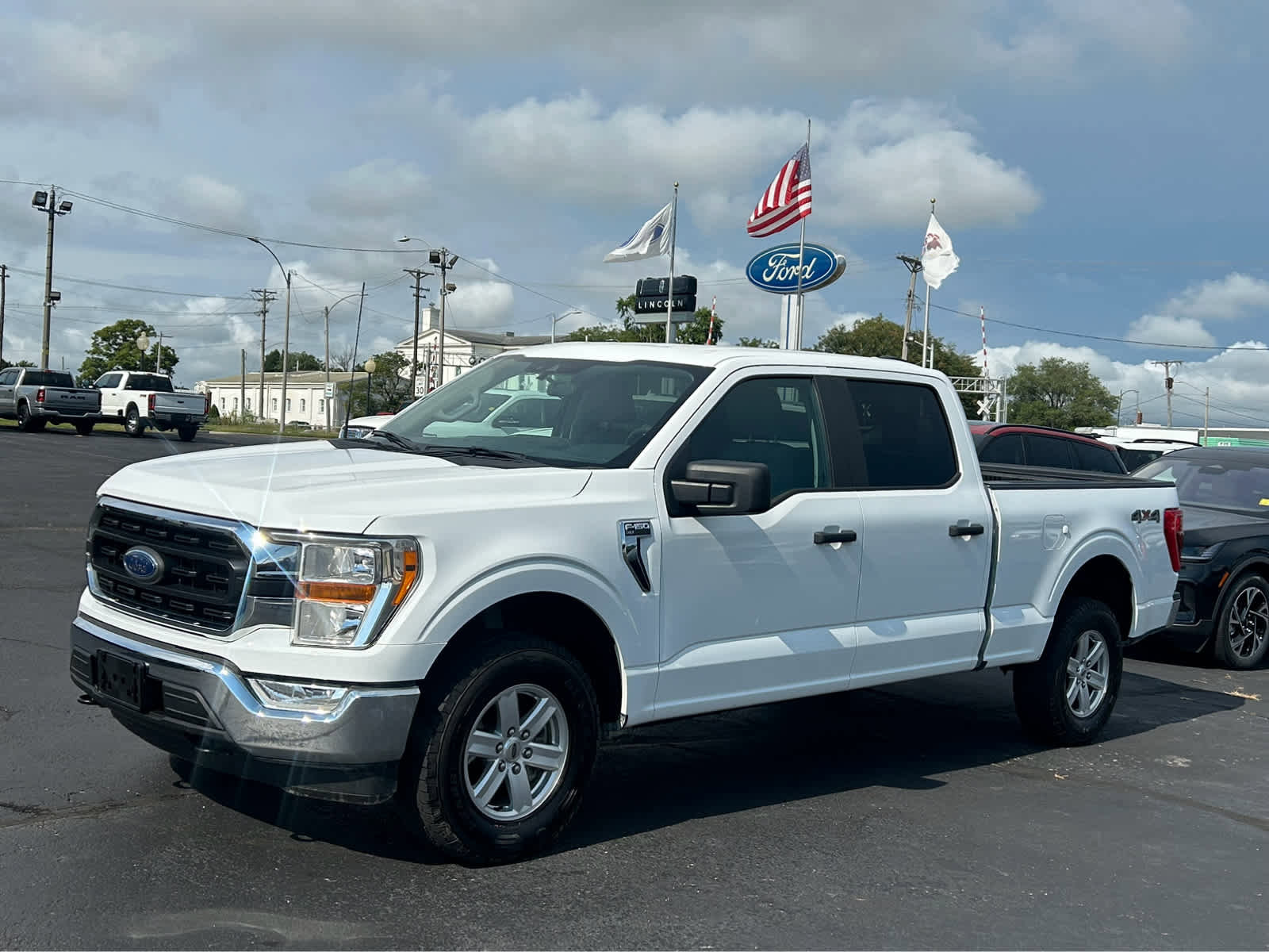 Used 2022 Ford F150 XLT AWD/4WD image 2