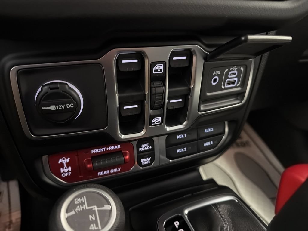 New 2026 Jeep Wrangler Unlimited Rubicon AWD/4WD image 14
