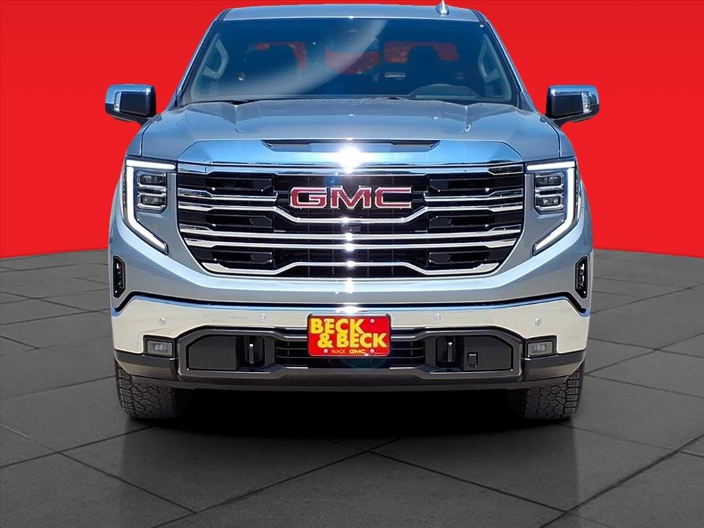 New 2026 GMC Sierra 1500 SLT image 2