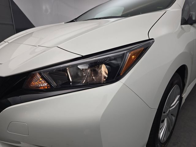 Used 2024 Nissan Leaf S image 14