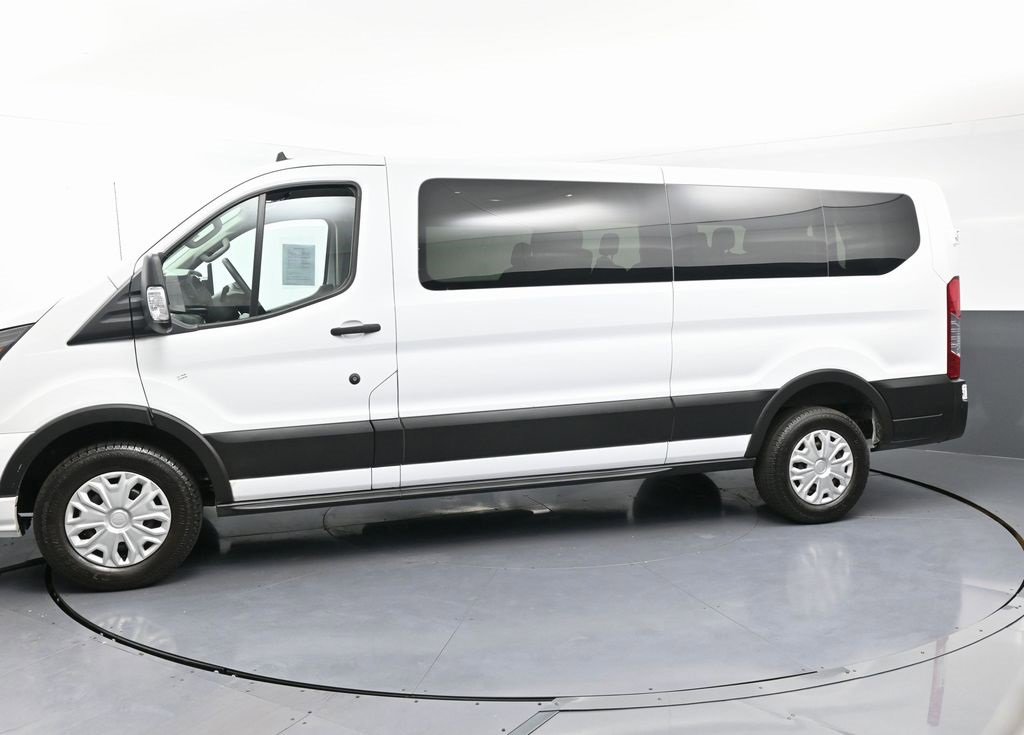 Used 2023 Ford Transit 350 XLT image 6