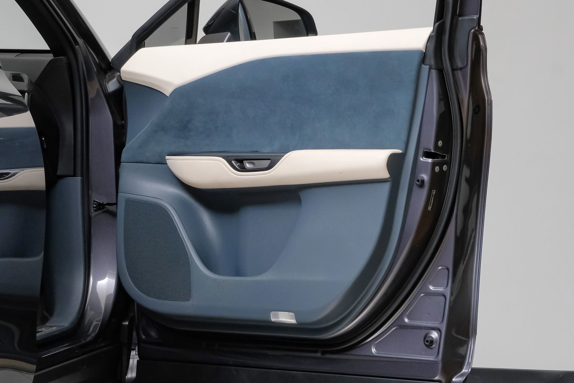 Used 2023 Lexus RZ 450e Premium w/ Accessory Package (2T) image 46