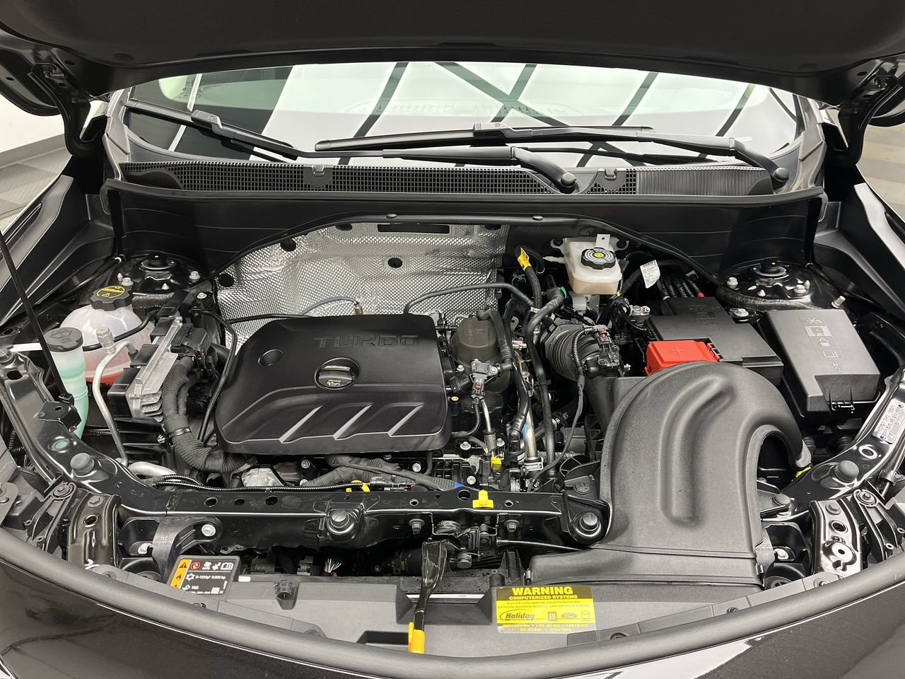 Used 2026 Buick Encore GX Avenir w/ Avenir Technology Package AWD/4WD image 29