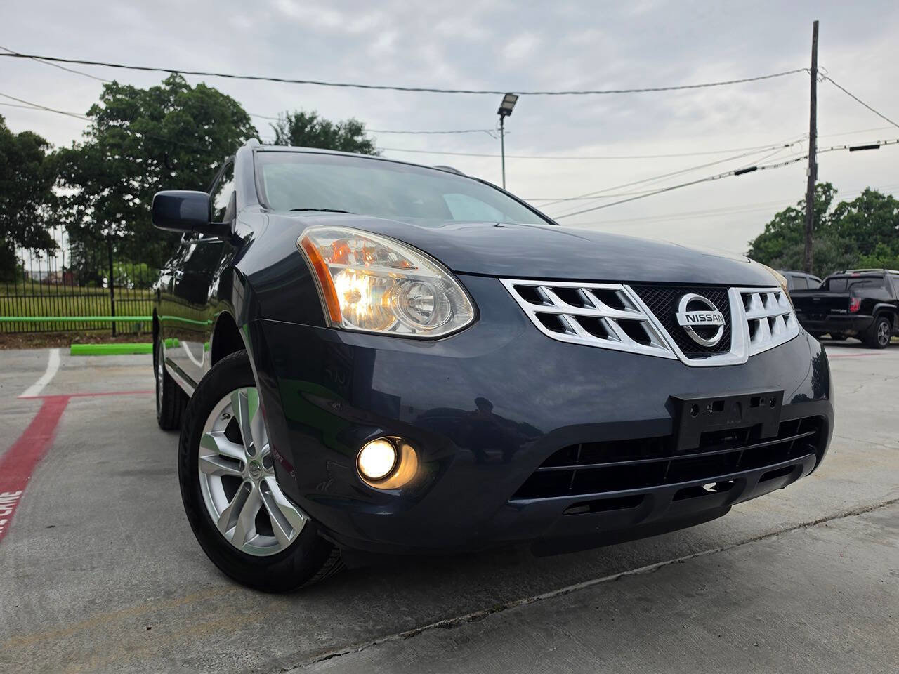 Used 2013 Nissan Rogue SV w/ Premium Pkg FWD image 58