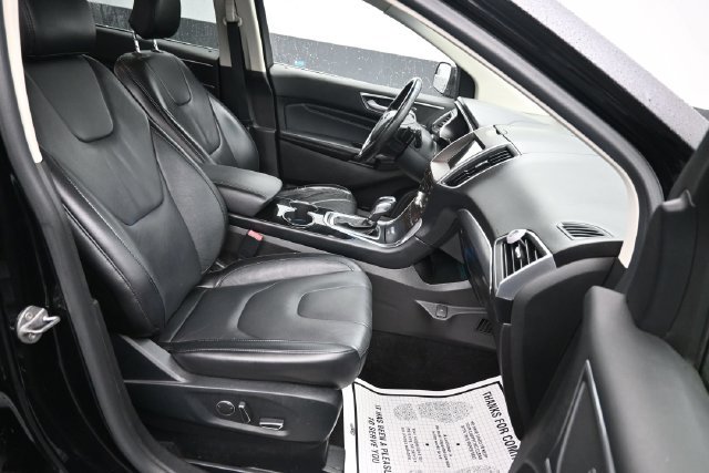 Used 2017 Ford Edge Titanium AWD/4WD image 10