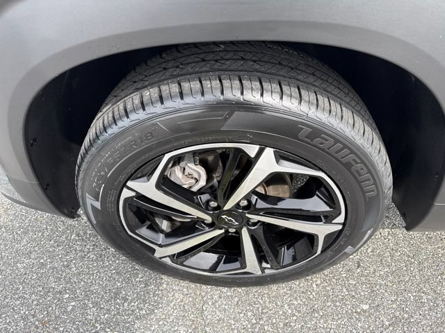 Used 2023 Chevrolet TrailBlazer RS w/ Sun and Liftgate Package AWD/4WD image 25