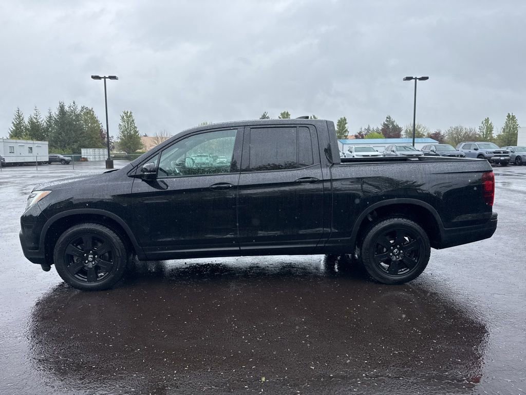 Used 2017 Honda Ridgeline Black Edition image 4