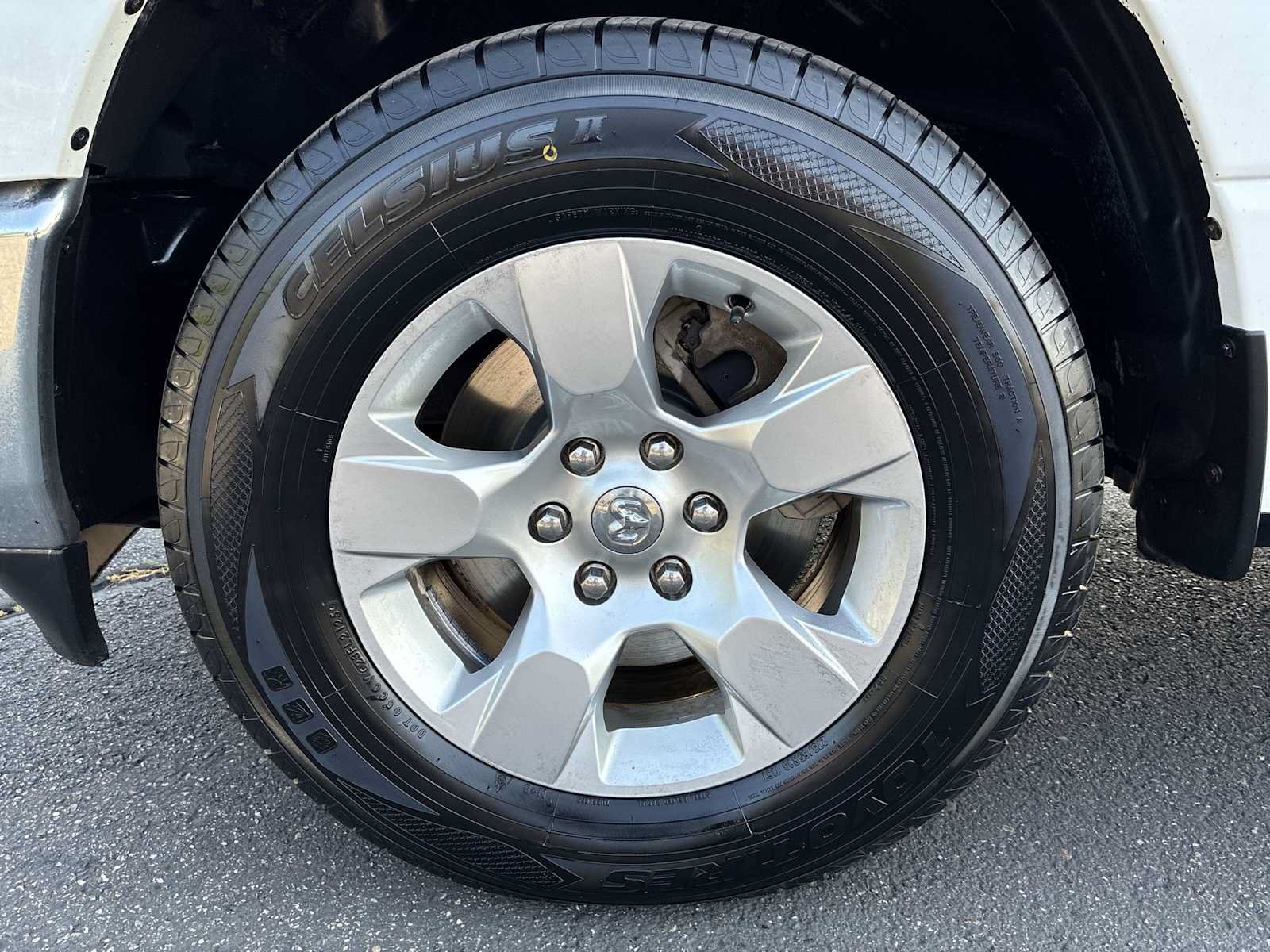 Used 2019 RAM 1500 Big Horn AWD/4WD image 17