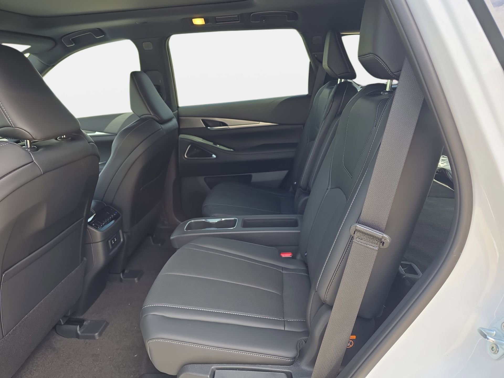 New 2027 INFINITI QX60 Luxe AWD/4WD image 14
