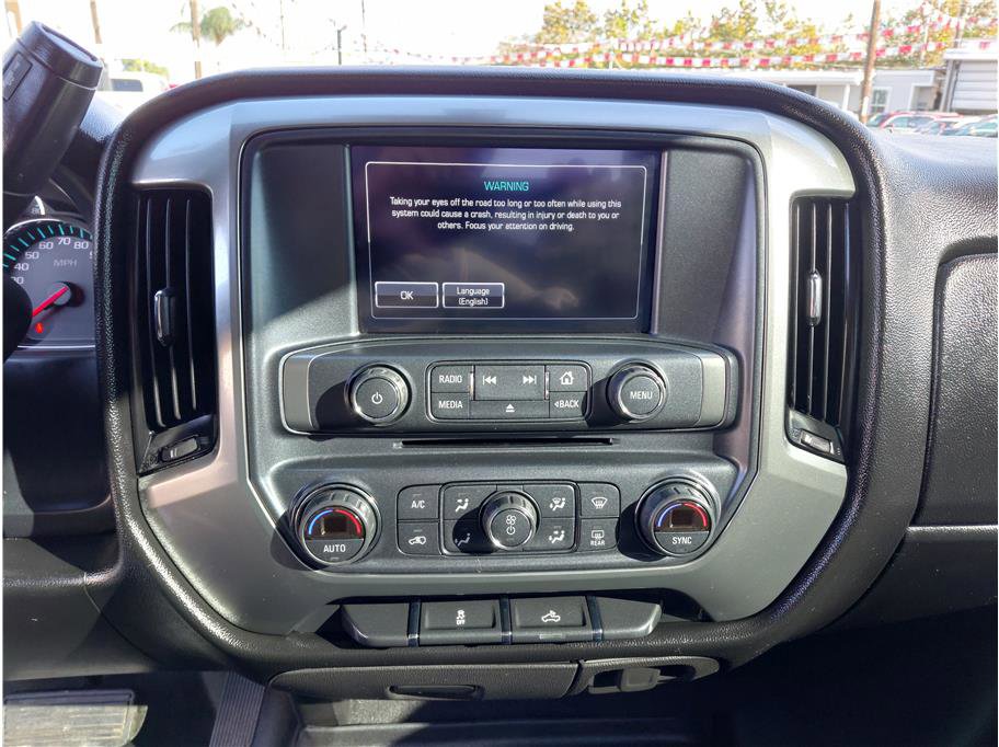 Used 2018 Chevrolet Silverado 1500 LT w/ All Star Edition image 6