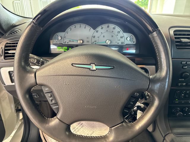 Used 2002 Ford Thunderbird RWD image 8