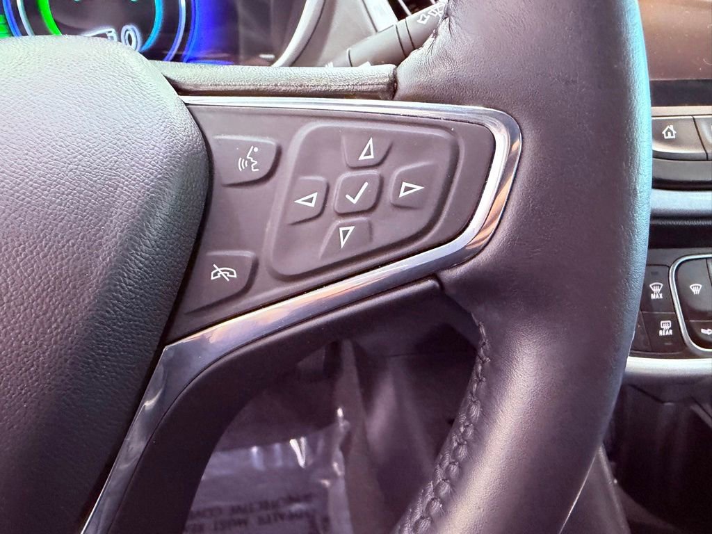 Used 2018 Chevrolet Volt LT w/ Comfort Package FWD image 19