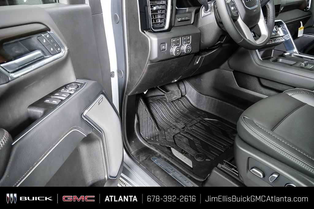 New 2026 GMC Sierra 3500 Denali w/ Denali Reserve Package AWD/4WD image 10