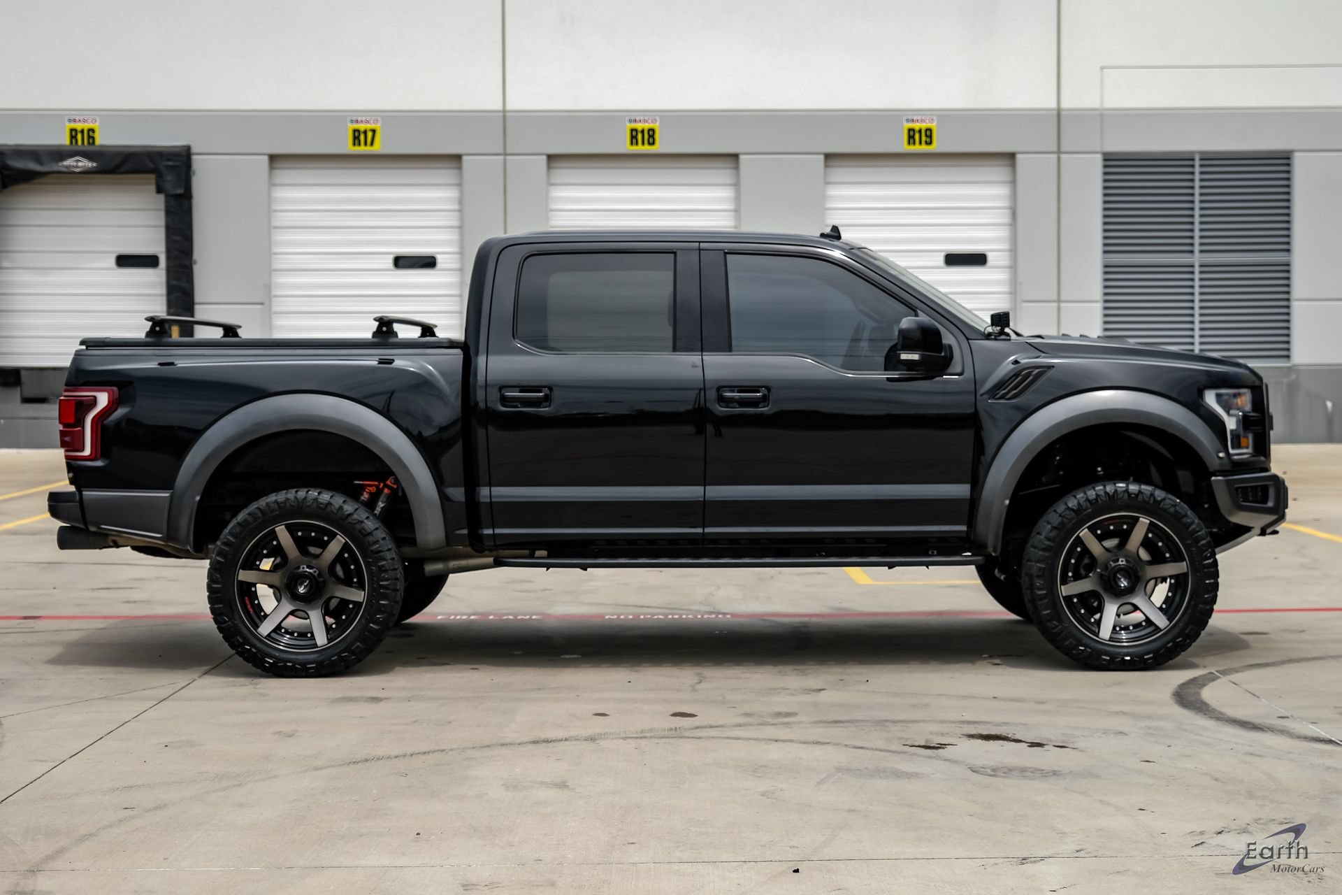 Used 2019 Ford F150 Raptor w/ Equipment Group 802A Luxury AWD/4WD image 20